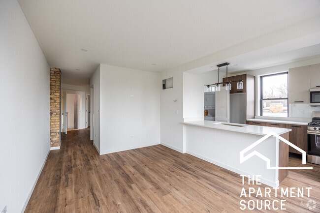 Building Photo - 4412 N Greenview Ave Unit 3 Rental