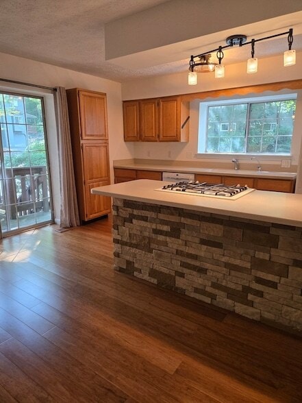 54 Voyagers Ln