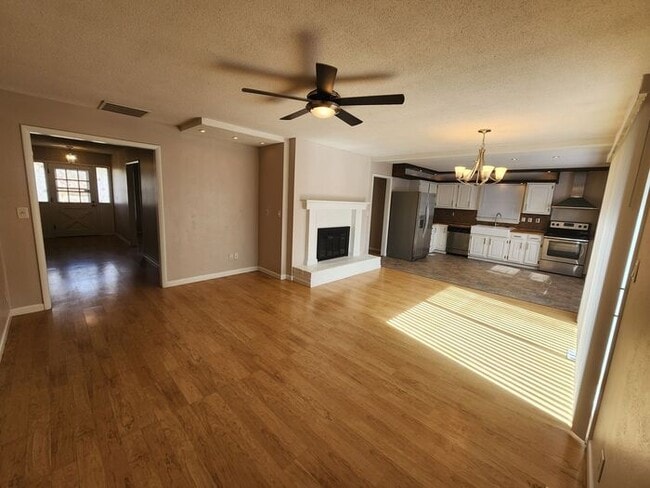 Photo - 4 Bedroom Ranch Style Home - Woodgate Subdivision