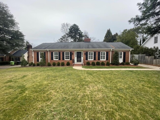 Photo - 717 Glen Eden Dr Casa