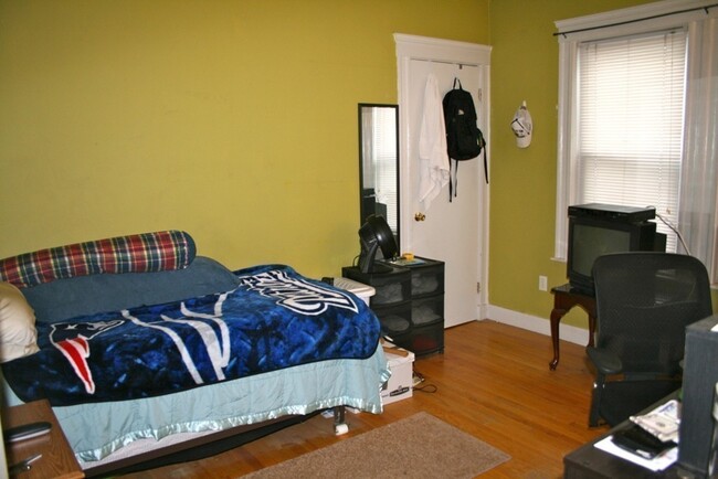 Photo - 443 Broadway Apartment Unit #2
