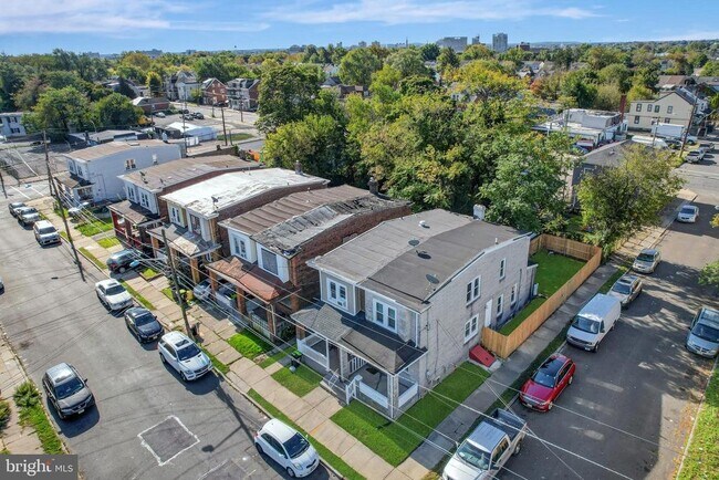 Photo - 24 Trent Ave