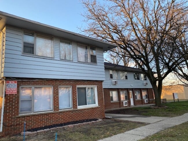 Photo - 35505 W Michigan Ave Unidad 8