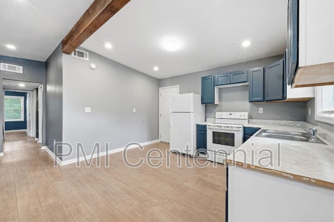 Photo - 2800 Grand Ave SW