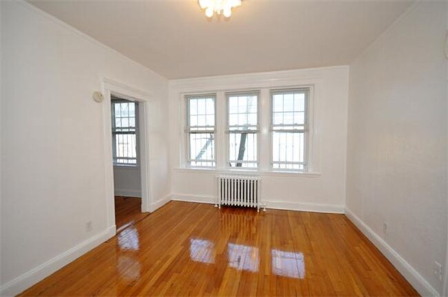 Nice Studio in Cleveland Circle Elevator B... - Nice Studio in Cleveland Circle Elevator B... Condo