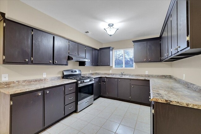 Photo - This is a cute 3 bedroom, 1 ½ bath townhouse