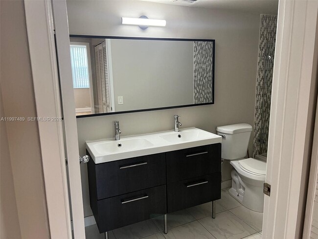 Photo - 19701 E Country Club Dr