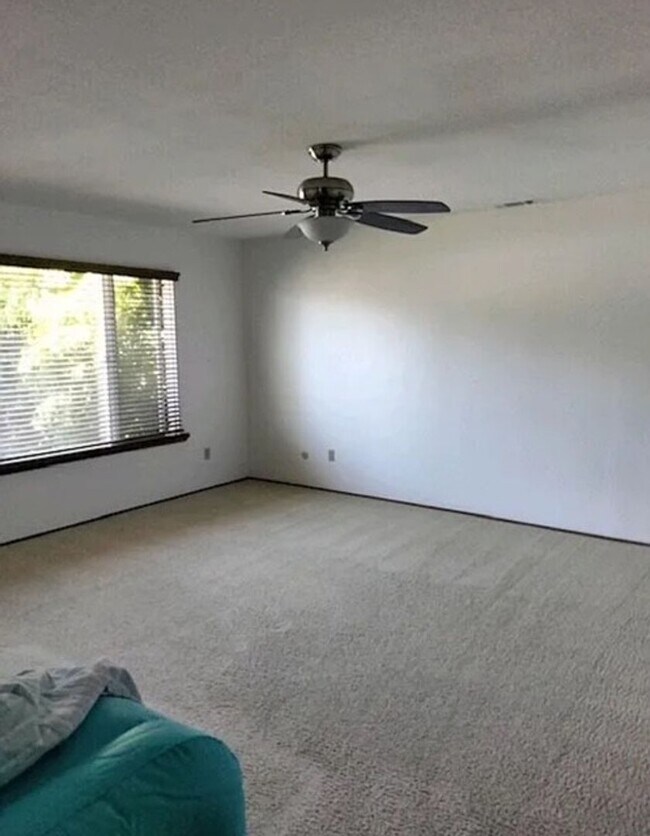 Photo - Charming 1 Bedroom/1.5 Bath Apartment With Loft