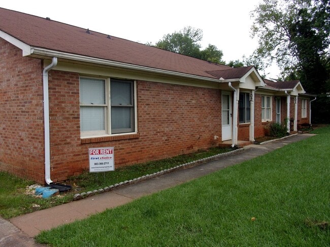 Photo - 1102 Chandler Dr