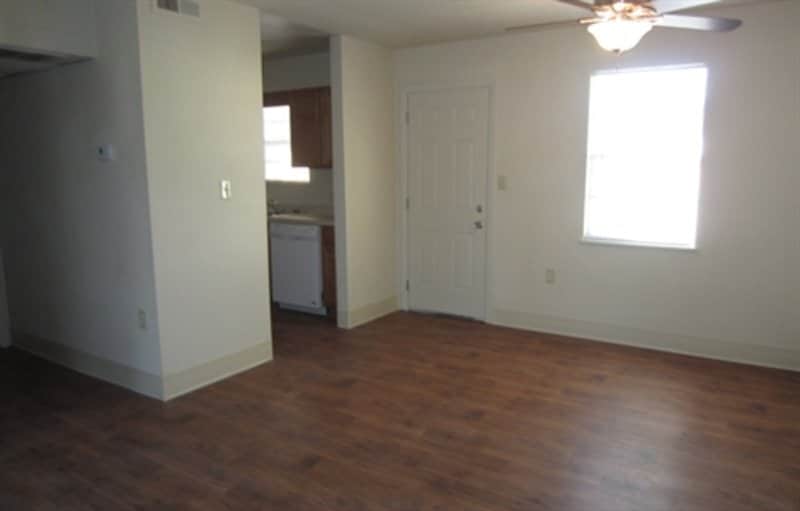 Photo - 500 S Warner Ave Unit #500