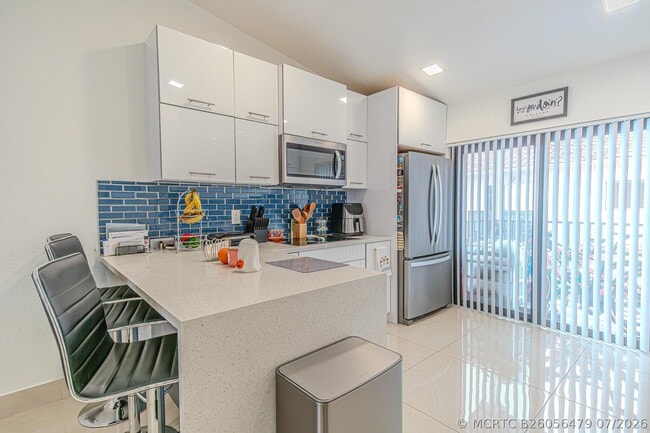 7690 W 29th Way Unit 202
