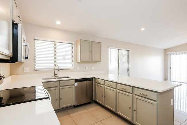 Photo - 3718 W Burgess Ln