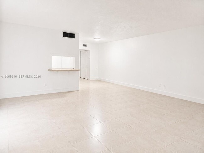 Photo - 1855 NE 121st St Unit 6