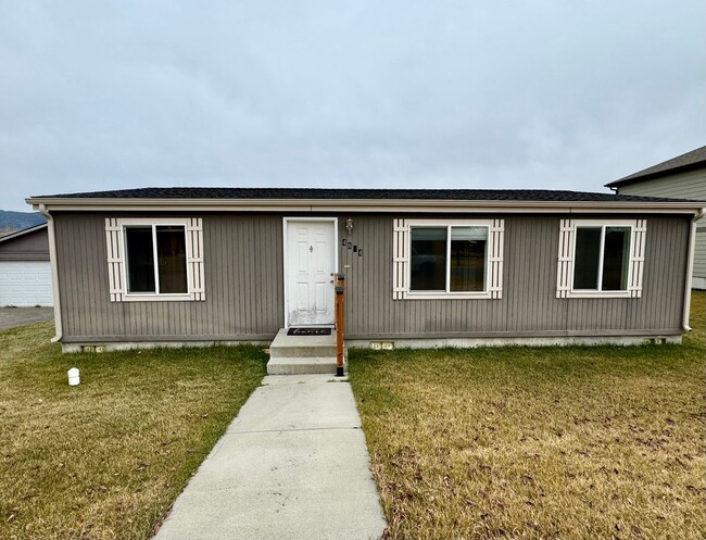 3 Bed 2 Bath Home on the flats and close t... - 3 Bed 2 Bath Home on the flats and close t...