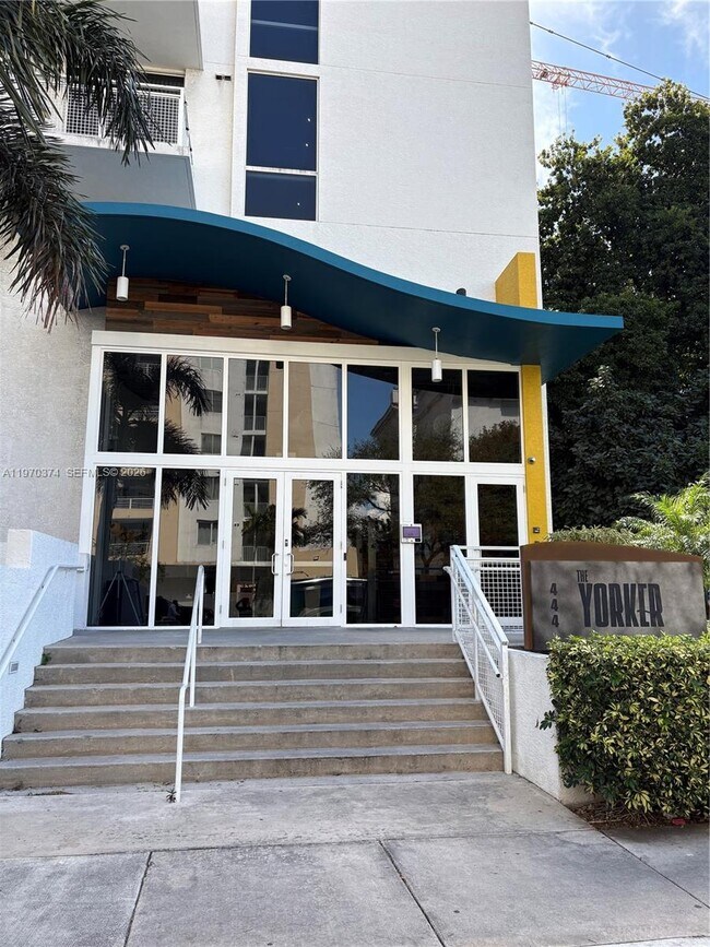 Photo - 444 NE 30th St Unit 906