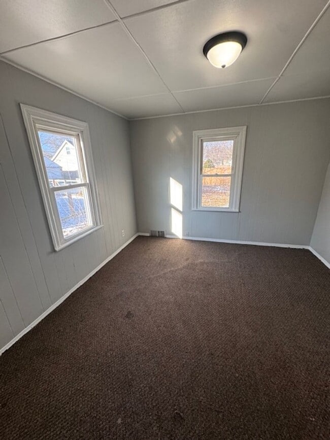 Photo - 608 State St