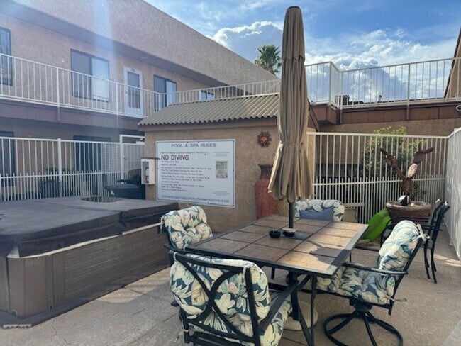 Photo - 1 BR 2Ba Condo across Colorado River, pool... Unidad 212