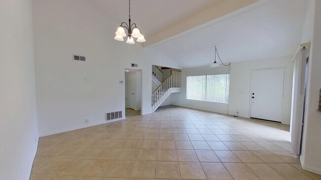 Photo - 163 Avenida Adobe