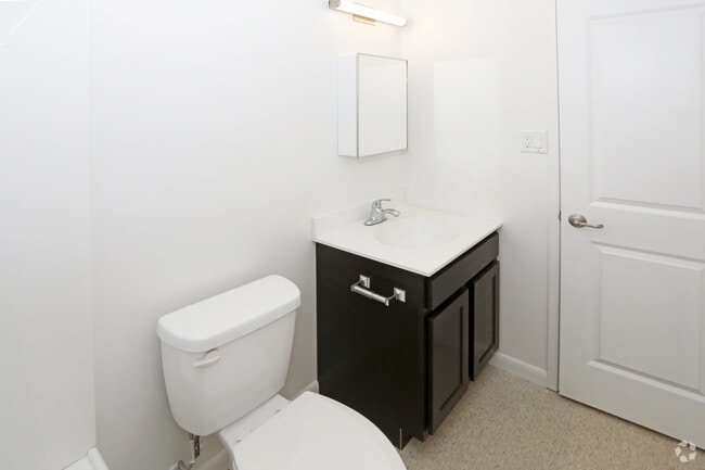 1BR,1BA
