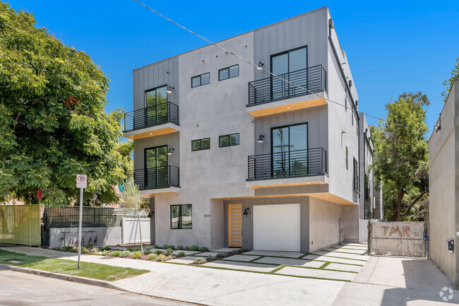 Building Photo - 1834 Echo Park Ave Unit 1819 Ashmore Pl Rental