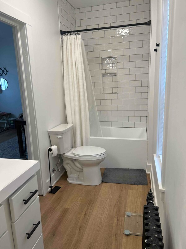 Photo - 961 Douglas St NW Unit 1