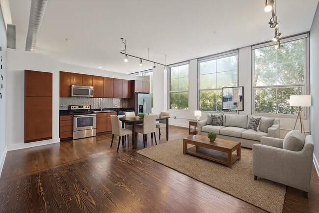 Building Photo - 1312 Live Oak St Unit 215