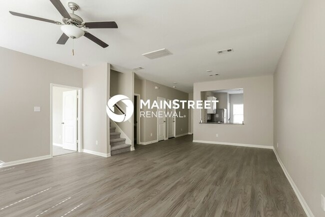 Photo - 5 Bedroom Pet-Friendly Home in Magnolia, TX with Main Street Renewal