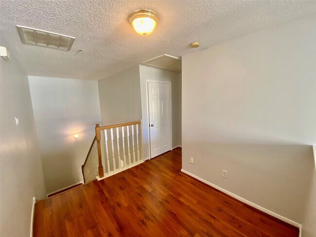 Photo - 2710 Grants Lake Blvd Unit True