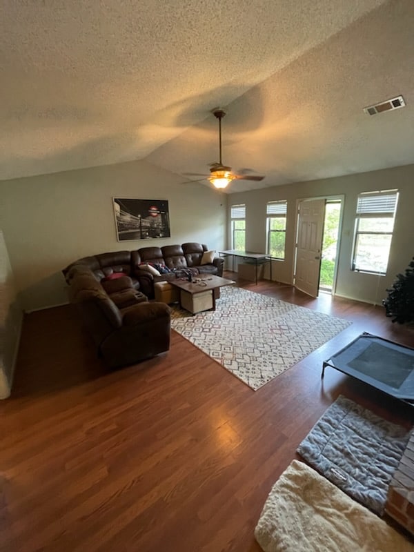 Photo - 3 Willow Oak Cove