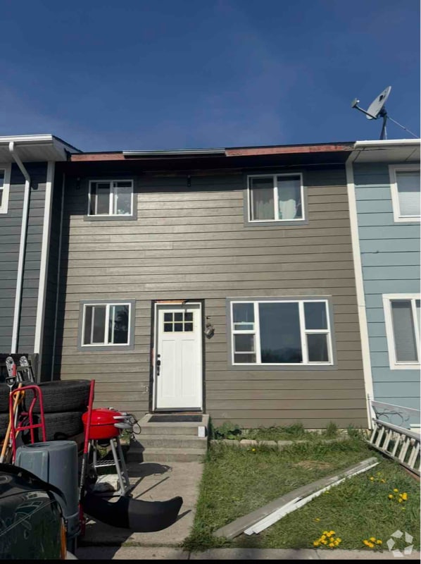 Building Photo - 911 Colorado St Rental