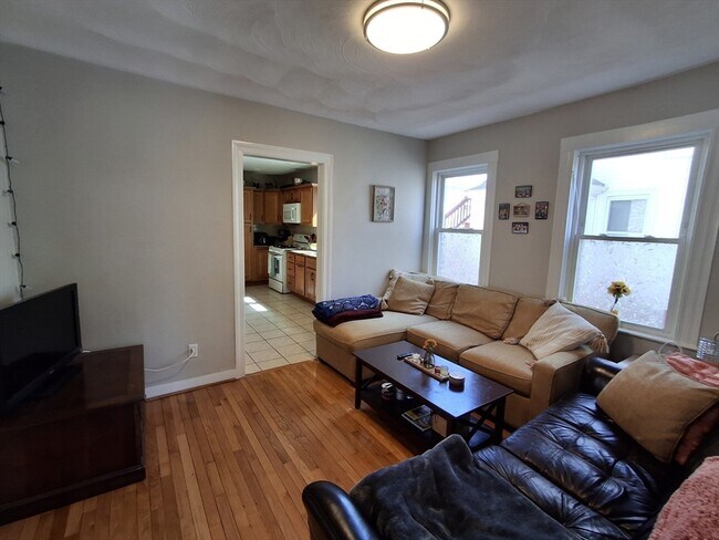 Photo - 24 French St Unidad 24