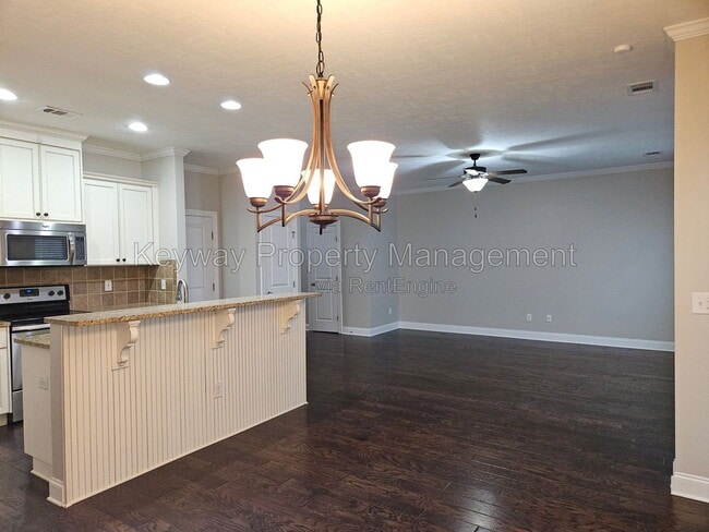 Photo - 905 Glenhaven Dr