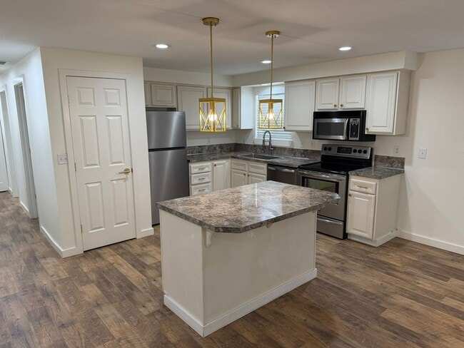 Photo - Updated Three Bedroom Home in South Salem