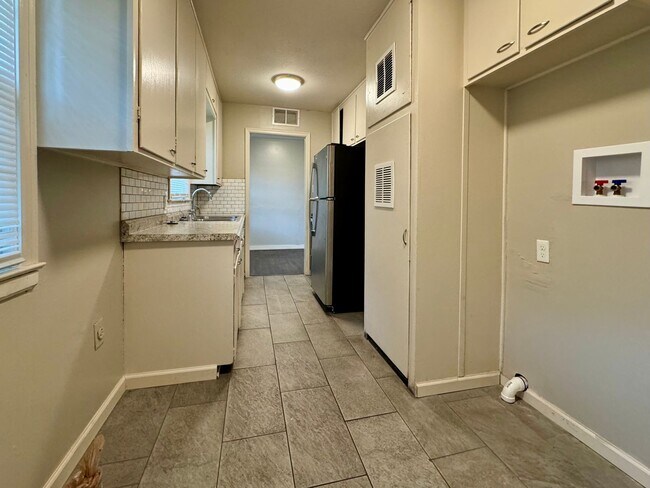 Photo - 2 Bedroom 1 Bathroom House