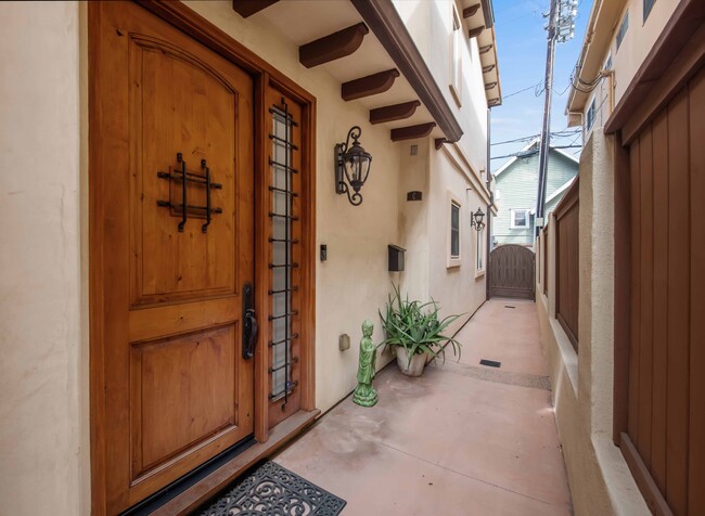 Photo - 908 S Catalina Ave