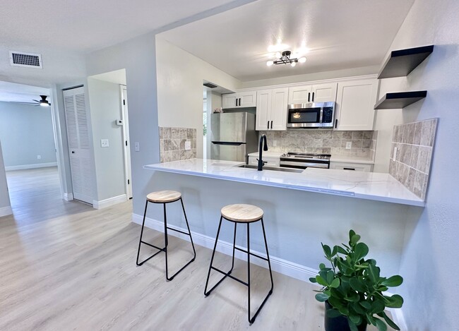 Building Photo - 4915 W McElroy Ave Unit H112 Rental