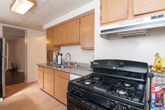 Photo - 119 S 16th St Unit 2