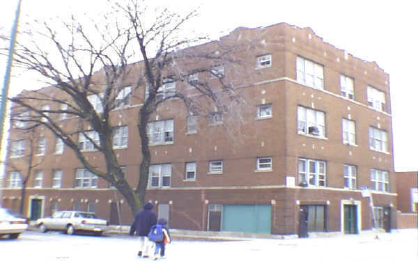 Building Photo - 3221 N California Ave Rental