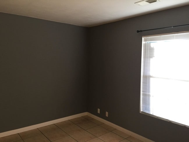 bedroom - 10868 Aderman Ave Unit 163