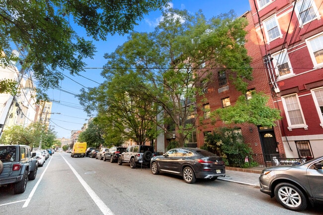 Photo - 84 Monroe St Unit 2