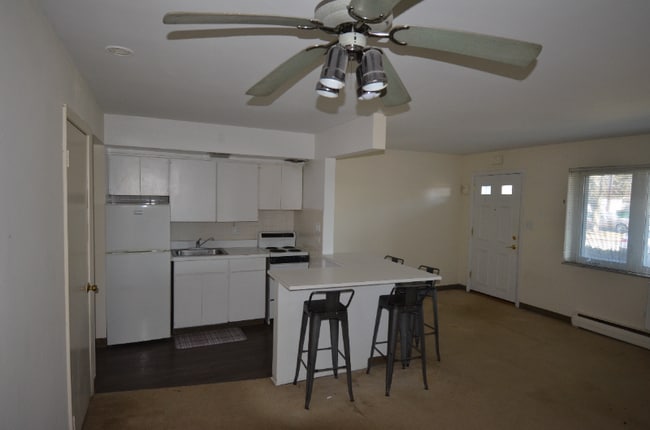 Photo - 2032 Linden Ave Unit A
