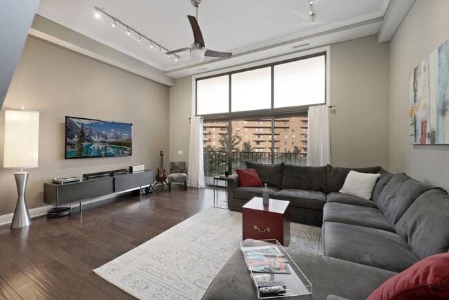 Photo - 3101 New Mexico Ave NW Unit 814