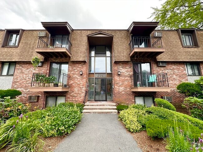 Building Photo - 625 W Lowell Ave Unit 22 Rental