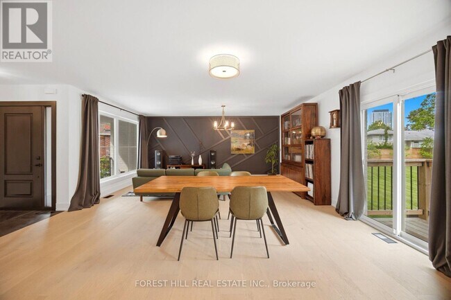 Photo - 20 Silverhill Dr