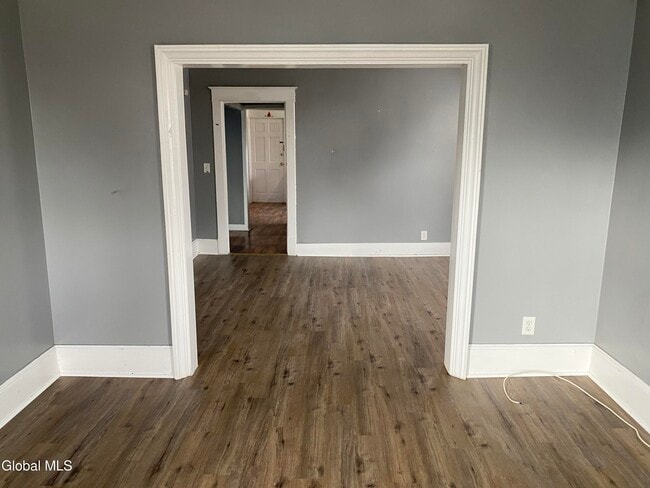 Photo - 1130 Pleasant St