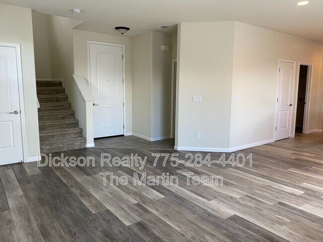 Photo - 7038 Diversey Dr