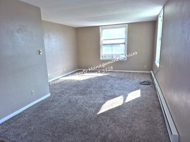 Photo - 703 24th St Unit 2