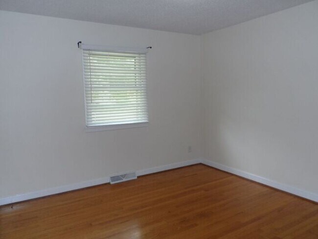 Photo - 4705 Stafford Dr