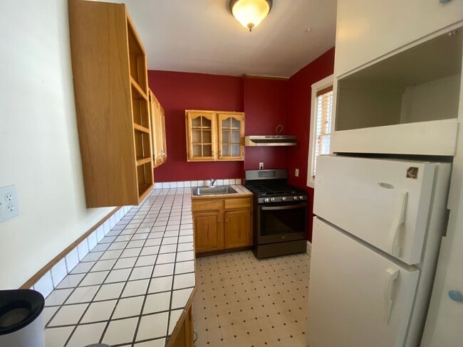 Photo - AVAILABLE May 1st - 1 Bed 1 Bath Upper Apt in Historic Building Unit #3