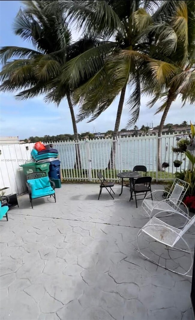 Photo - 17561 SW 140th Ct